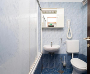 Отель Apartments Hostin Garoful Duga Uvala  Крница